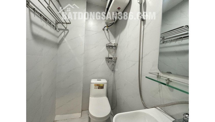 Hào Nam • 64m2 • 8 Tầng • MT ~6m • 24.9 Tỷ • Đống Đa – Hà Nội